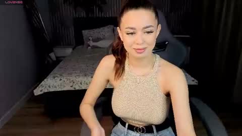 NicoleRossss online show from 07/11/26, 09:23
