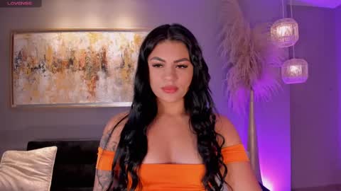 Nicole Sanz online show from 02/16/25, 11:05