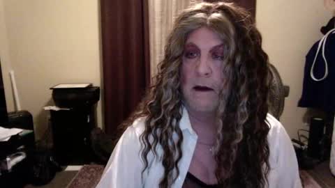 Snapshot of nicolescdfantasies chatting on 02/15/26, 05:37 Nicole CD online show from 02/15/26, 05:37