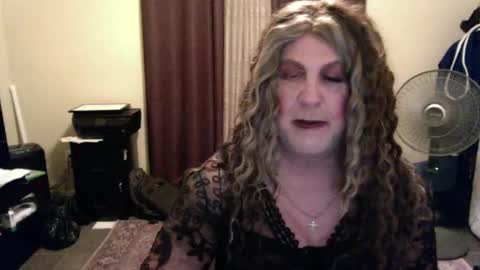 Snapshot of nicolescdfantasies chatting on 02/17/26, 03:47 Nicole CD online show from 02/17/26, 03:47