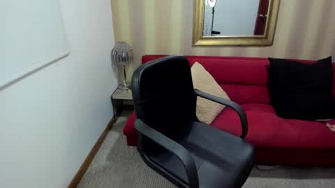 Snapshot of nicolettcolin chatting on 11/05/25, 11:16 Nicolettcolin online show from 11/05/25, 11:16