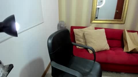 Snapshot of nicolettcolin chatting on 12/03/25, 07:01 Nicolettcolin online show from 12/03/25, 07:01