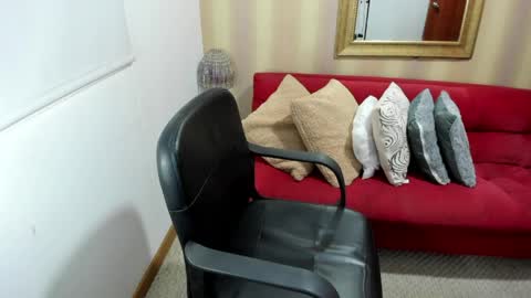 Nicolettcolin  online show from 06/09/26, 08:42