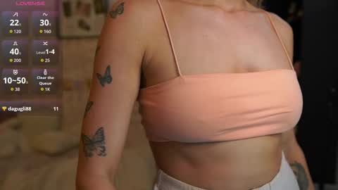 nicolette__shea_ online show from 09/11/25, 09:09