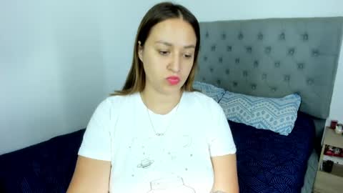  ELIZABETH  online show from 05/19/26, 10:49