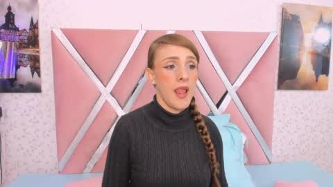 nicoll_89 online show from 06/09/26, 12:28