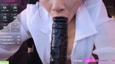 Nicoll  Independent model online show from 12/13/24, 09:09