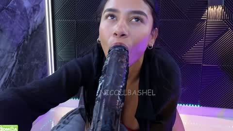 Nicoll  Independent model online show from 01/29/25, 09:01