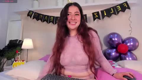 Snapshot of nicolle_evanss_ chatting on 07/11/26, 04:04 nicolle_evanss_ online show from 07/11/26, 04:04