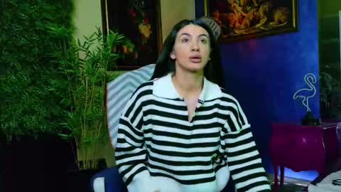 Snapshot of nicollepalmer chatting on 10/30/25, 08:05 Nicolle online show from 10/30/25, 08:05