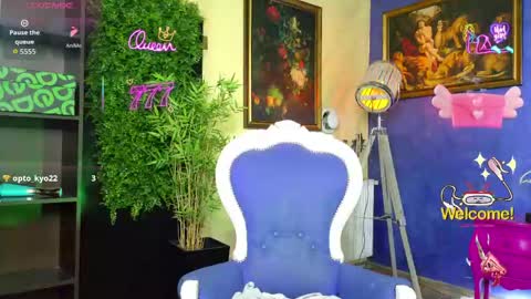 Nicolle online show from 05/13/26, 08:12