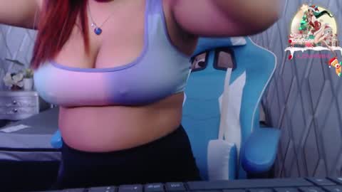 Nicolle Miley online show from 12/15/24, 11:23