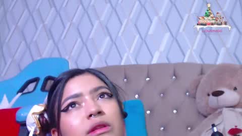Nicolle Miley online show from 12/21/24, 10:17
