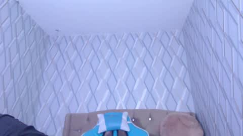 Nicolle Miley online show from 01/08/25, 06:52