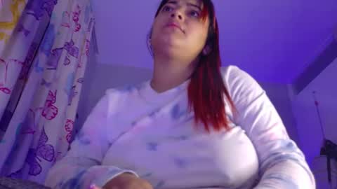 Nicolle Miley online show from 05/08/26, 09:14