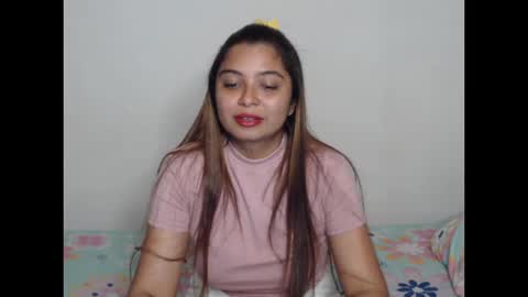 Snapshot of nicollgreen chatting on 10/18/25, 04:41 NicollGreen online show from 10/18/25, 04:41