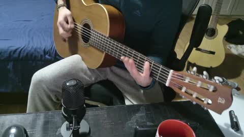 Julian online show from 02/04/25, 09:10