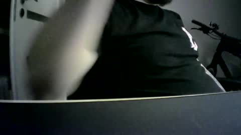 Snapshot of niewidoczny26 chatting on 02/09/26, 04:38 Niewidoczny online show from 02/09/26, 04:38