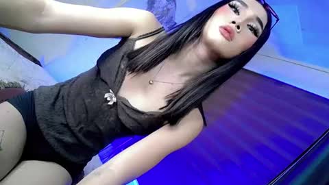 night_crystal1111 online show from 06/27/26, 02:34