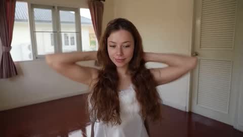 Aurora online show from 11/25/25, 12:43