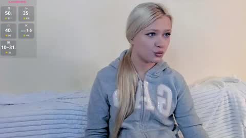 Hannah help me get 50 thumbs up online show from 07/17/26, 05:03
