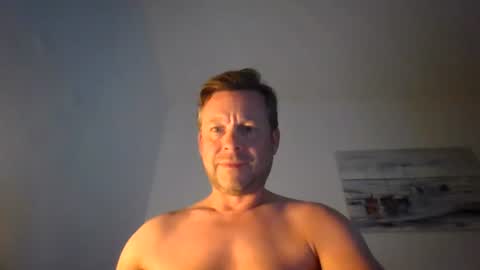 Daniel online show from 07/22/26, 01:19