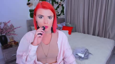 Ariana online show from 12/30/24, 02:40