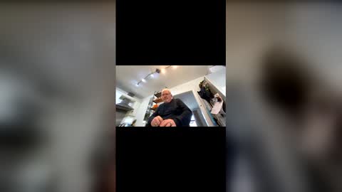 nighthawk150086 online show from 11/24/25, 10:15