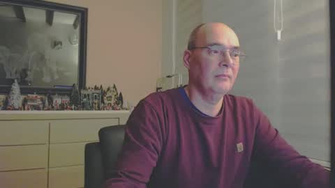 Snapshot of nightkeeper63 chatting on 12/08/24, 12:40 nightkeeper63 online show from 12/08/24, 12:40