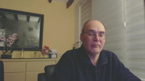 Snapshot of nightkeeper63 chatting on 03/02/25, 12:31 nightkeeper63 online show from 03/02/25, 12:31