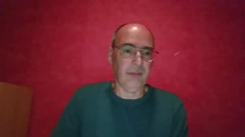 Snapshot of nightkeeper63 chatting on 09/28/25, 05:51 nightkeeper63 online show from 09/28/25, 05:51