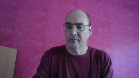 Snapshot of nightkeeper63 chatting on 10/04/25, 12:25 nightkeeper63 online show from 10/04/25, 12:25