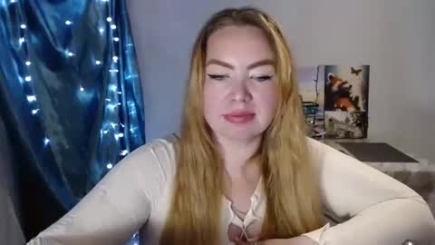 nightlaura online show from 12/27/24, 10:05