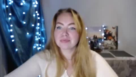 nightlaura online show from 12/28/24, 01:08