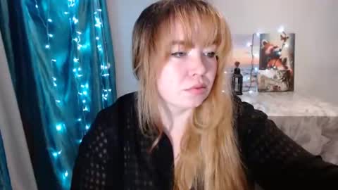 nightlaura online show from 01/14/25, 03:22
