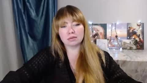 nightlaura online show from 01/28/25, 07:32