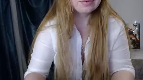 nightlaura online show from 02/02/25, 11:32