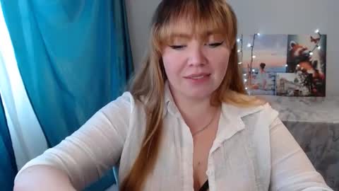 nightlaura online show from 02/05/25, 07:50