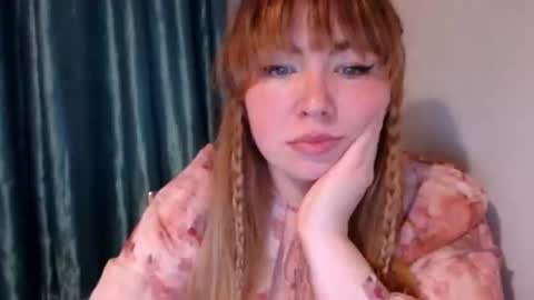 nightlaura online show from 02/09/25, 05:22