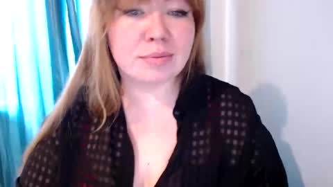 nightlaura online show from 03/12/25, 08:41