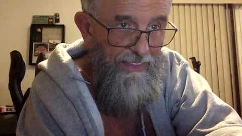 Snapshot of nightmoves1970 chatting on 09/29/25, 04:06 nightmoves1970 online show from 09/29/25, 04:06