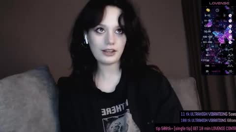 Snapshot of nightpurr chatting on 12/04/25, 06:38 Darcy online show from 12/04/25, 06:38