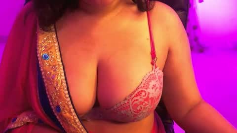 Snapshot of nightqueen107446 chatting on 10/18/25, 02:36 nightqueen107446 online show from 10/18/25, 02:36