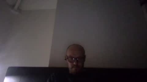 nighttime online show from 11/10/25, 09:14