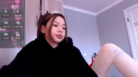 Niia online show from 02/27/25, 11:10