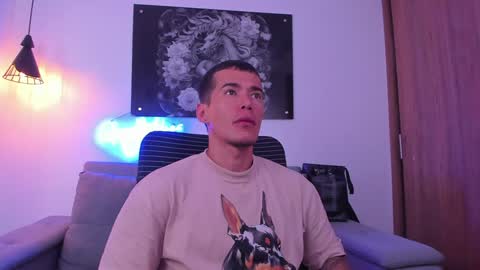 Snapshot of niickcooper chatting on 01/09/25, 01:18 Niick online show from 01/09/25, 01:18