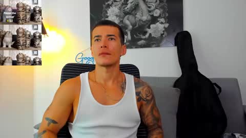 Snapshot of niickcooper chatting on 02/28/25, 06:41 Niick online show from 02/28/25, 06:41