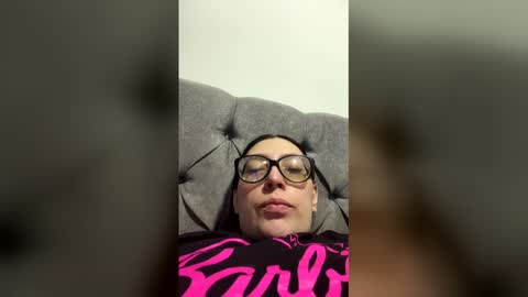 Snapshot of niickyjones chatting on 04/29/26, 02:37 Anni online show from 04/29/26, 02:37