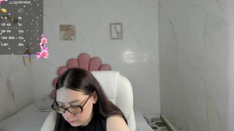 Snapshot of niickyjones chatting on 05/02/26, 02:05 Anni online show from 05/02/26, 02:05