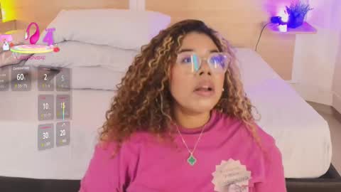 Snapshot of niickypurple chatting on 10/30/25, 07:25 Call me Nicky online show from 10/30/25, 07:25